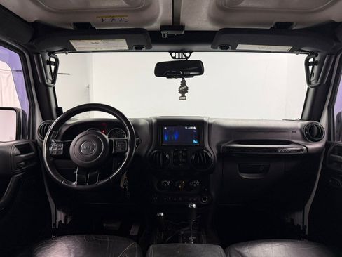 Used 2015 Jeep Wrangler Unlimited Sahara AWD/4WD image 48