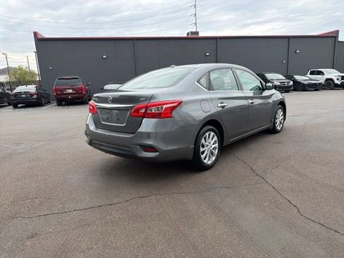 Used 2018 Nissan Sentra SV image 8