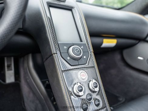 Used 2013 McLaren MP4-12C Spider RWD image 31