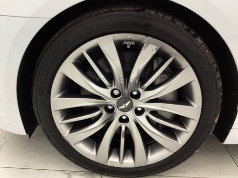 Used 2015 Hyundai Genesis 5.0 w/ Option Group 05 RWD image 44
