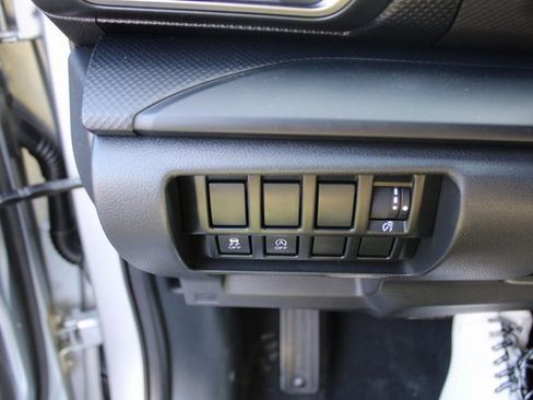 Used 2019 Subaru Forester Premium image 14