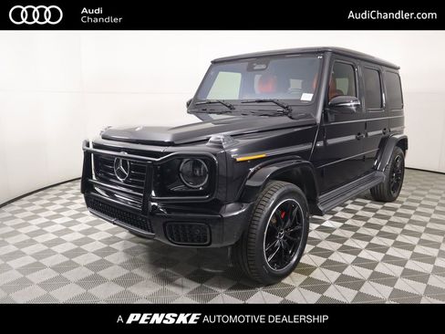Used 2025 Mercedes-Benz G 550 image 1
