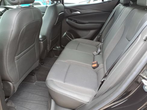 Used 2023 Buick Encore GX Preferred w/ Cold Weather Comfort Package AWD/4WD image 12