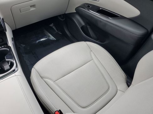 Used 2023 Hyundai Tucson Limited image 16