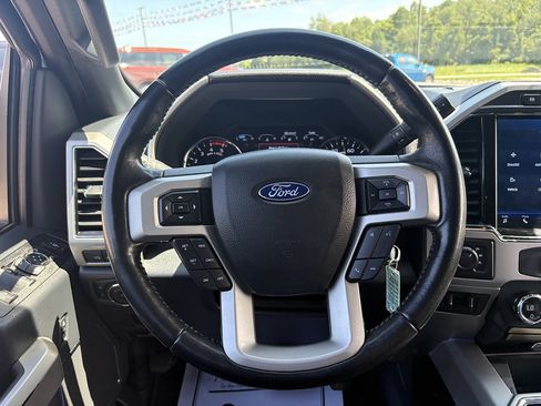 Used 2022 Ford F250 Lariat AWD/4WD image 24