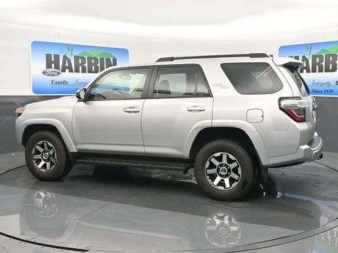 Used 2024 Toyota 4Runner TRD Off-Road image 3