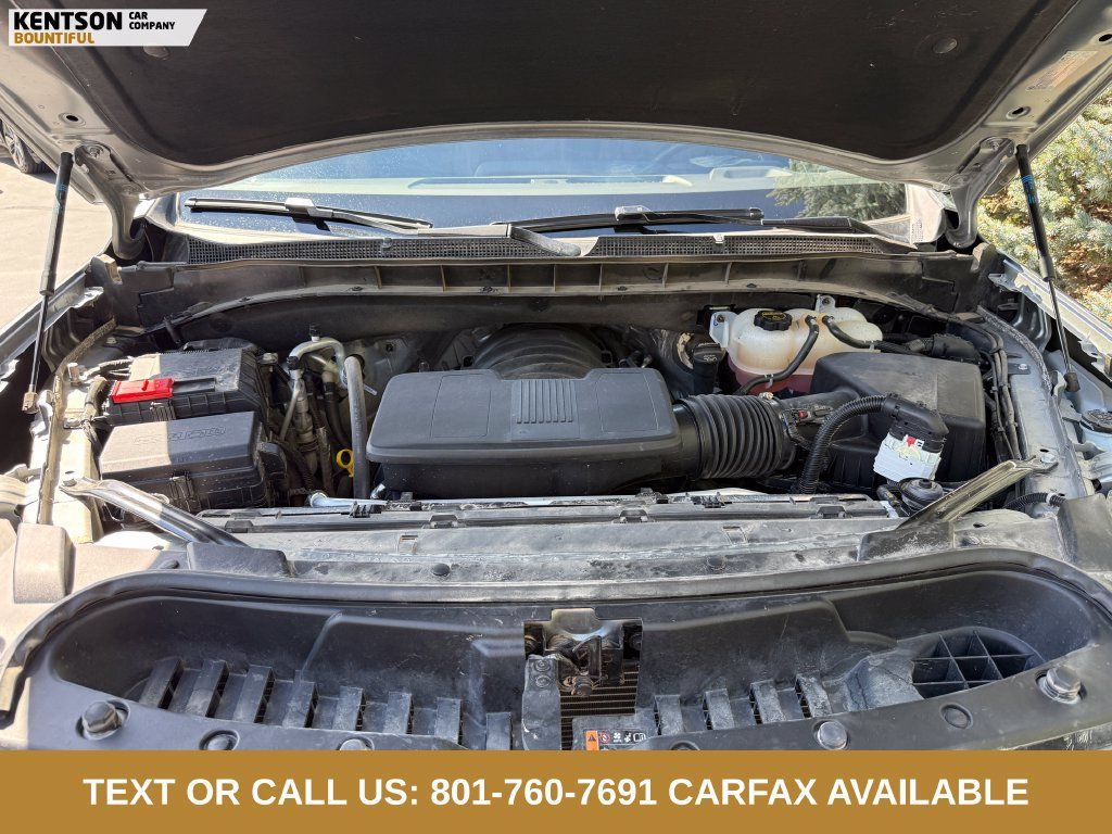 Used 2025 Chevrolet Suburban Z71 AWD/4WD image 34