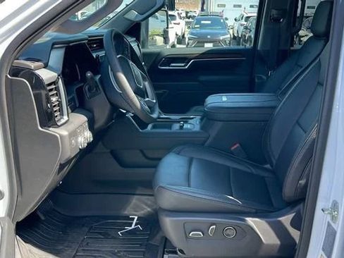 New 2026 GMC Sierra 2500 Denali AWD/4WD image 27