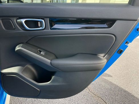 Certified 2025 Honda Civic Sport Touring image 35