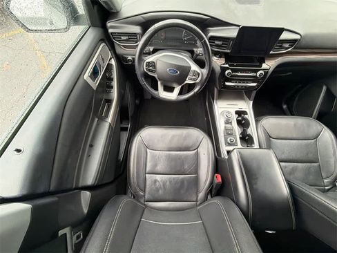 Certified 2023 Ford Explorer Limited image 21