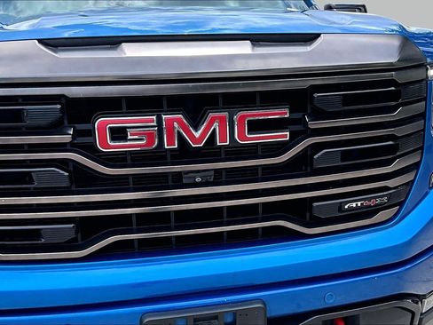 Used 2023 GMC Sierra 1500 AT4X AWD/4WD image 30
