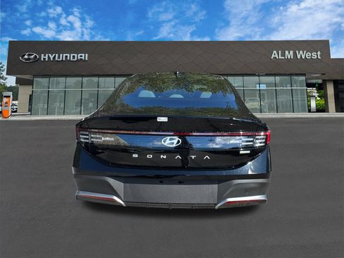 New 2026 Hyundai Sonata Blue FWD image 7