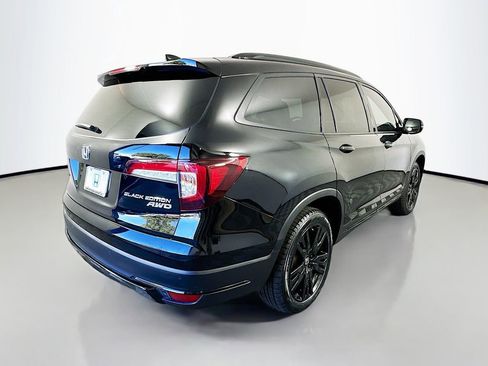 Used 2022 Honda Pilot Black Edition image 5
