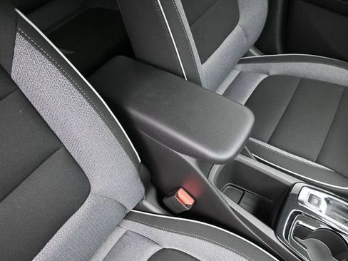 New 2026 Chevrolet TrailBlazer LT w/ Convenience Package FWD image 31
