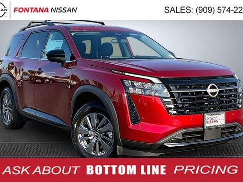 New 2026 Nissan Pathfinder SV image 1