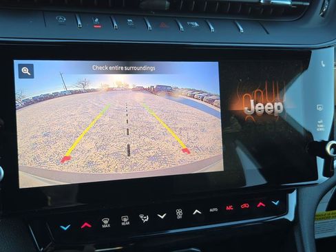 New 2026 Jeep Grand Cherokee Limited AWD/4WD image 34