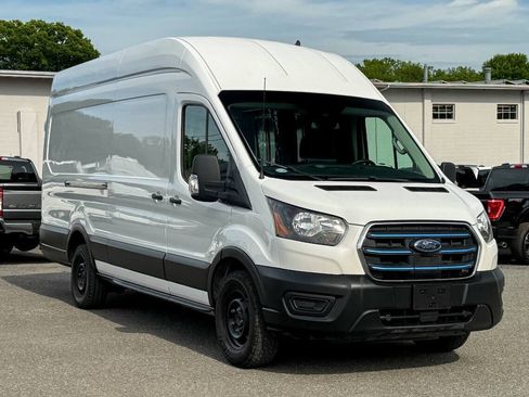 Used 2022 Ford E-Transit 148 High Roof Extended RWD image 1