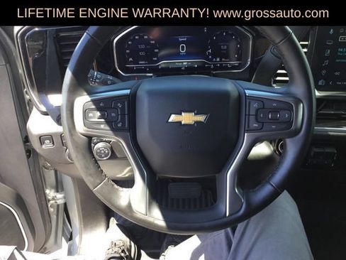 Used 2025 Chevrolet Silverado 2500 LT w/ Convenience Package AWD/4WD image 19
