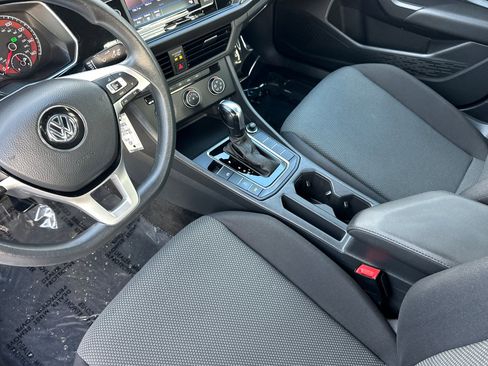 Used 2019 Volkswagen Jetta S w/ Driver Assistance Package image 10