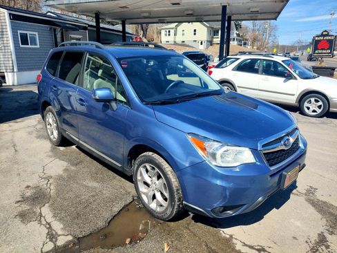 Used 2016 Subaru Forester 2.5i Touring w/ Eyesight & Navigation System image 8