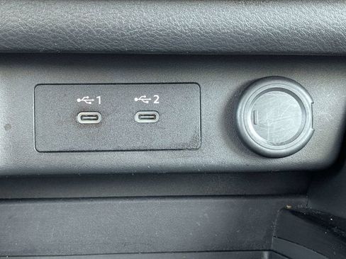 Certified 2024 Nissan Rogue SV image 30