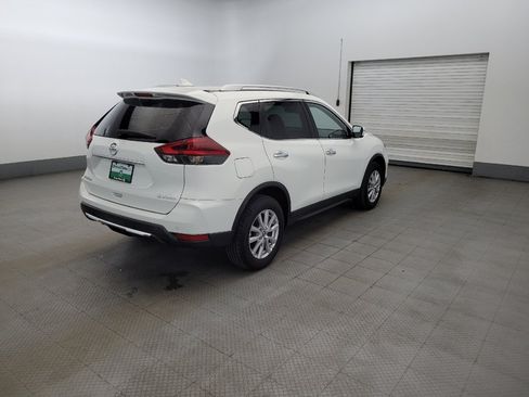 Used 2019 Nissan Rogue SV AWD/4WD image 9