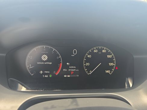 Used 2026 Honda HR-V Sport image 18