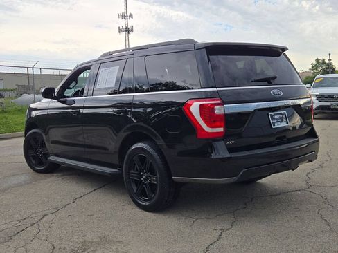 Used 2021 Ford Expedition XLT w/ Black Accent Package AWD/4WD image 14