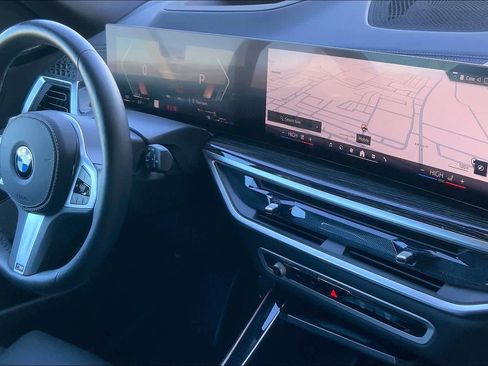 Used 2025 BMW X5 xDrive40i image 31