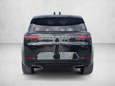Used 2024 Land Rover Range Rover Sport Dynamic SE AWD/4WD image 7