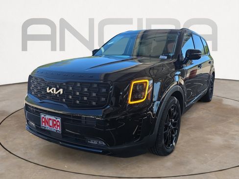 Used 2022 Kia Telluride SX w/ SX Prestige Package image 4