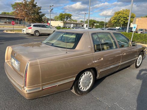 Used 1999 Cadillac De Ville w/ Comfort/Convenience Pkg image 13