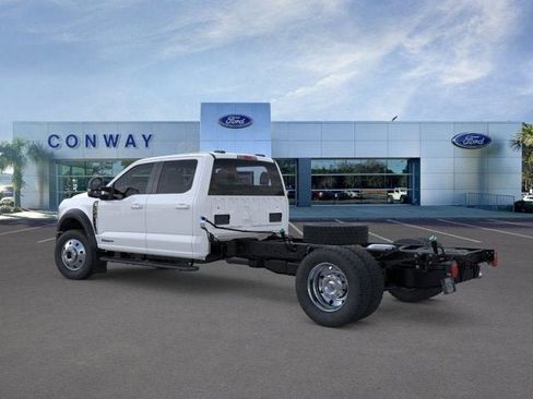 New 2026 Ford F450 Lariat AWD/4WD image 4