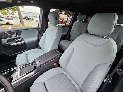 Used 2026 Mercedes-Benz GLB 250 image 21