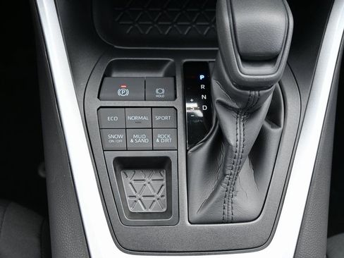 New 2025 Toyota RAV4 XLE image 26