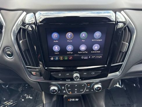 Certified 2023 Chevrolet Traverse LT w/ LT Premium Package AWD/4WD image 18
