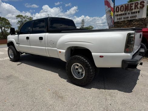 Used 2007 Chevrolet Silverado 3500 LT w/ Heavy-Duty Power Package AWD/4WD image 3