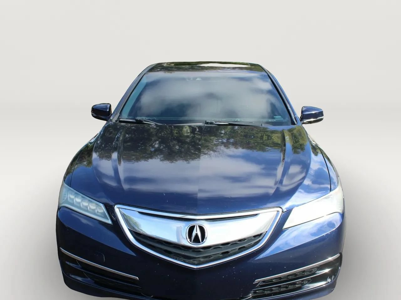 Used 2015 Acura TLX w/ Technology Package FWD image 2