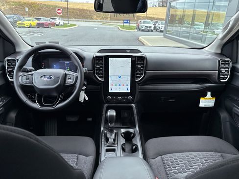 New 2025 Ford Ranger XLT w/ FX4 Off-Road Package image 3