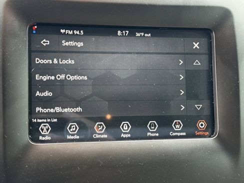 Used 2020 Jeep Cherokee Latitude image 30