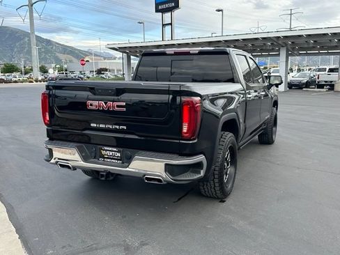 Used 2022 GMC Sierra 1500 SLT w/ SLT Convenience Package AWD/4WD image 6
