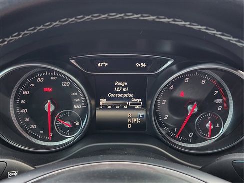 Used 2018 Mercedes-Benz GLA 250 image 16