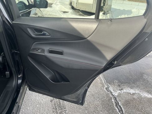 Used 2022 Chevrolet Equinox LT image 30