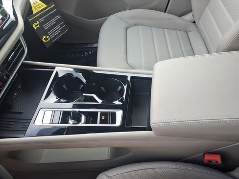 New 2026 Volkswagen Atlas SEL AWD/4WD image 12