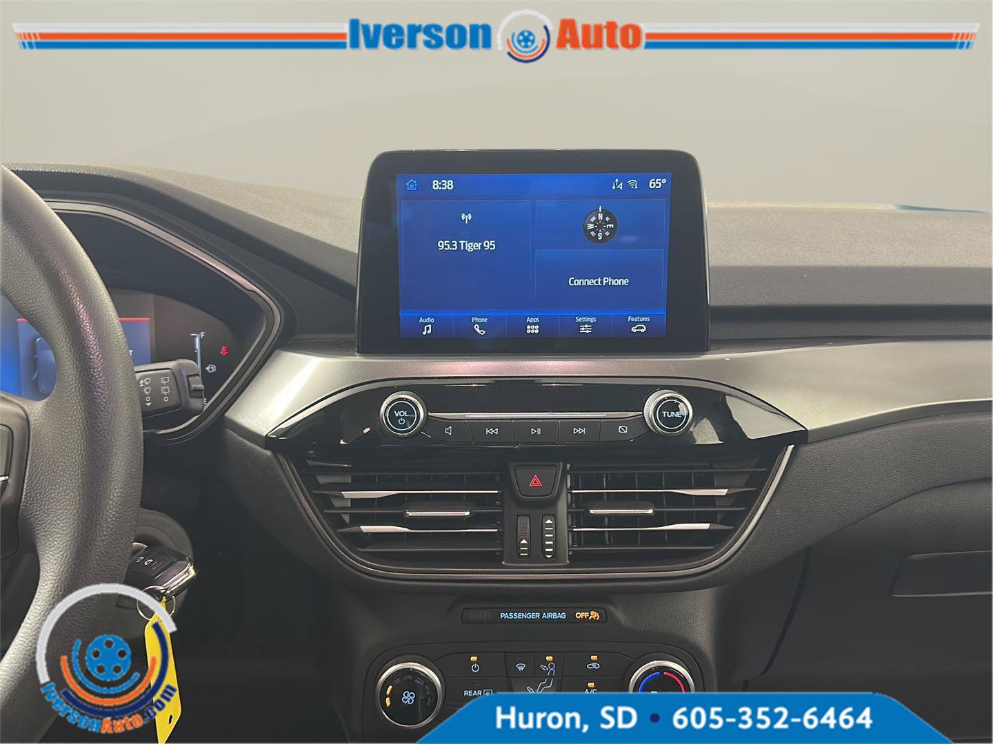 Used 2023 Ford Escape AWD image 23