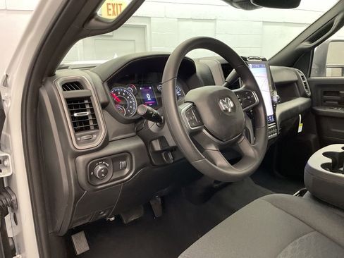 New 2026 RAM 2500 Tradesman AWD/4WD image 15