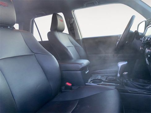 Used 2023 Toyota 4Runner TRD Off-Road Premium image 15