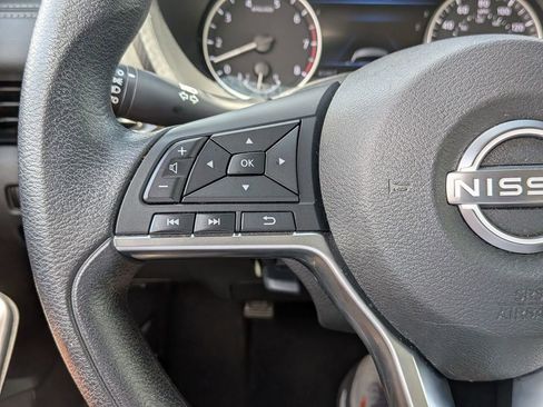 Used 2024 Nissan Sentra SV FWD image 20