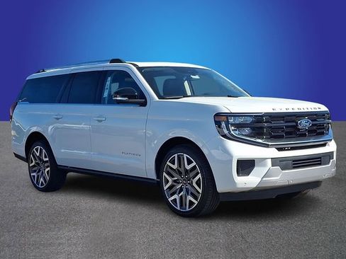 New 2026 Ford Expedition Max Platinum image 2