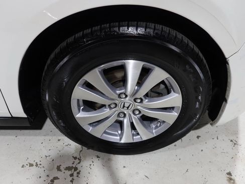Used 2016 Honda Odyssey EX-L image 36